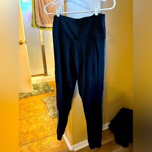 Size L Aerie black leggings with white side stitching